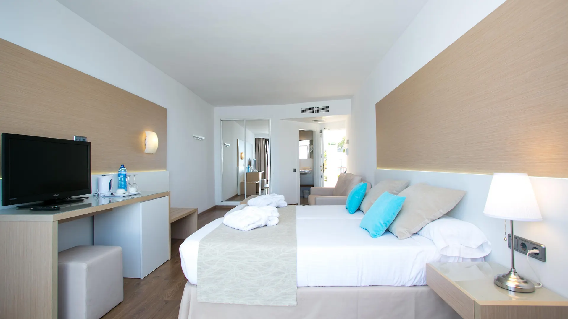 Sentido Fido Punta Del Mar Hotel & Spa - Adults Only Santa Ponsa 4*,  Spain